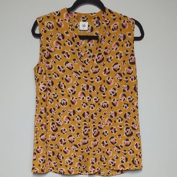 Chic Brown and Black Blouse with Elegant Design - Picture 1 of 5